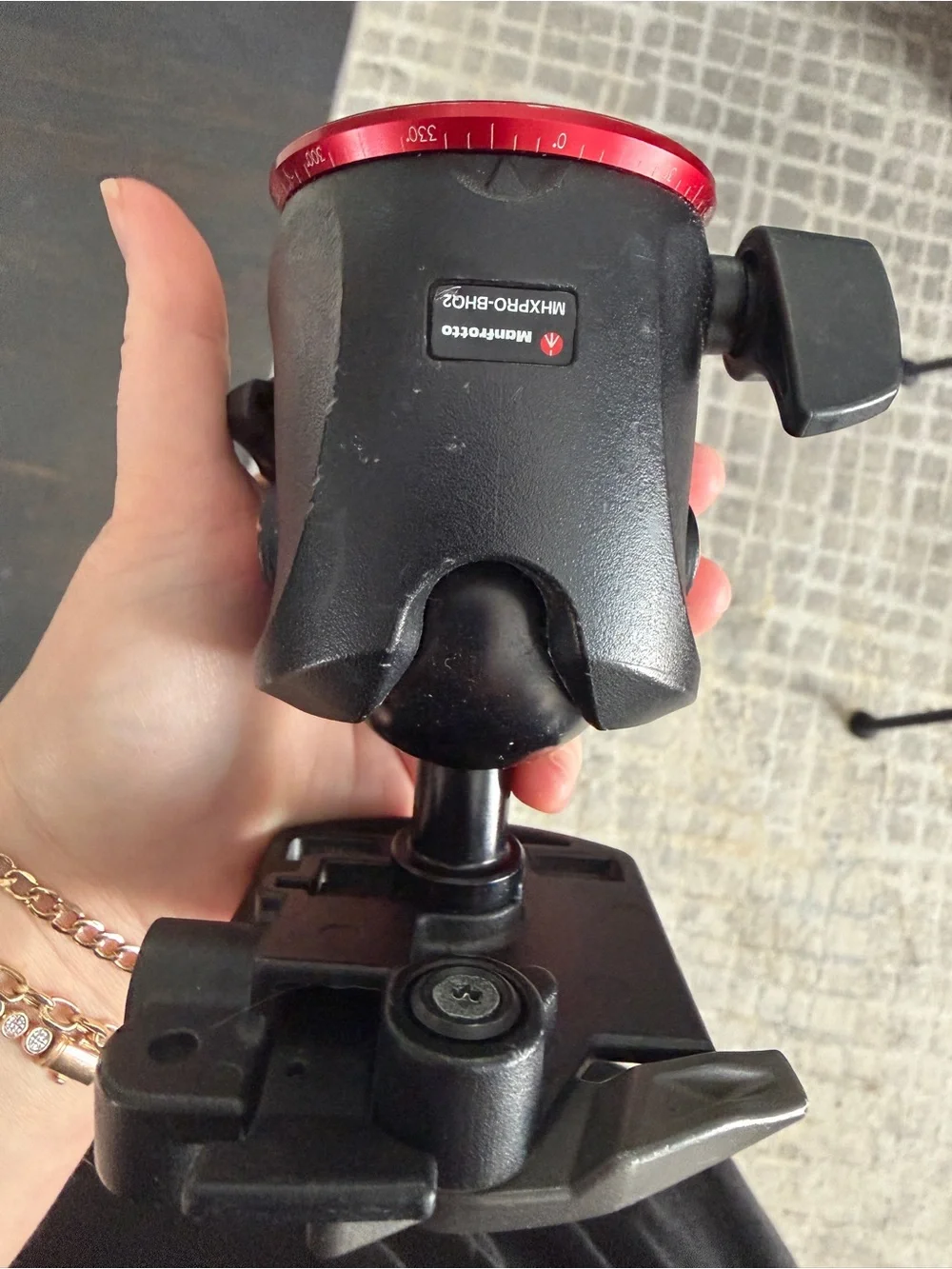 Manfrotto XPRO Ball Head in magnesium with 200PL plate MHXPRO-BHQ2  Product feat